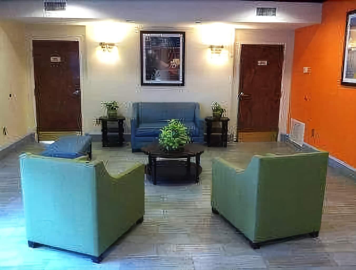 Baymont By Wyndham Montgomery South מראה חיצוני תמונה