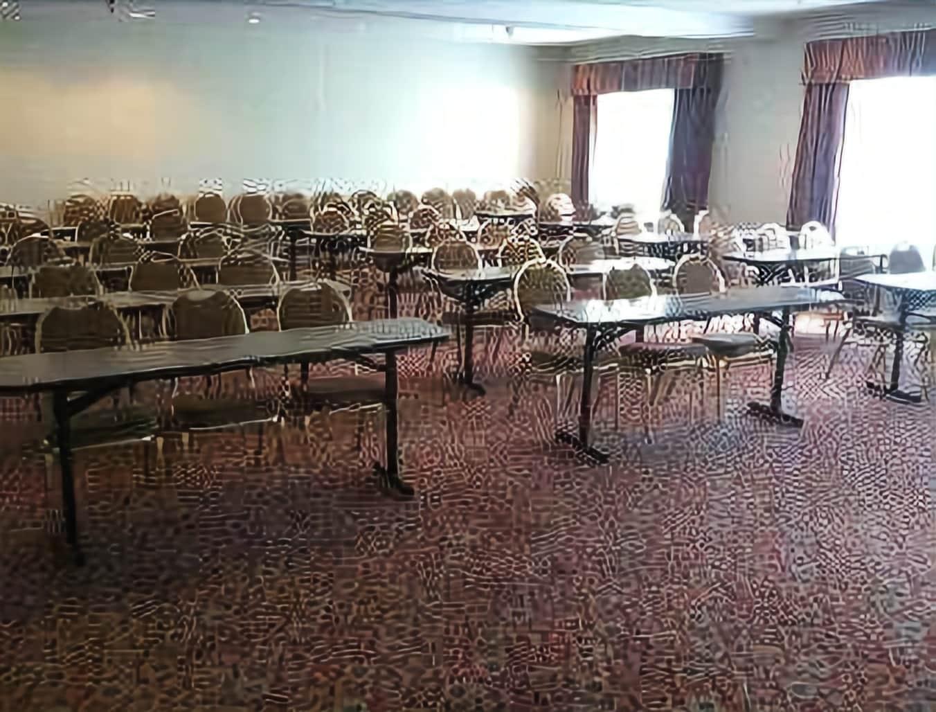 Baymont By Wyndham Montgomery South מראה חיצוני תמונה