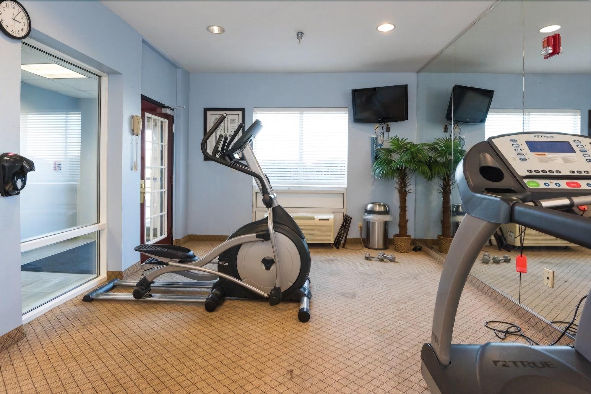 Baymont By Wyndham Montgomery South מראה חיצוני תמונה